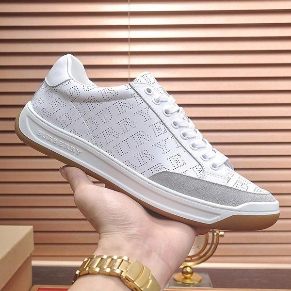 2020 men shoes sneakers luxury with original box chaussures pour hommes comfortable flats mens shoes fashion bvrbery fast ship
2020 men shoes sneakers luxury with original box chaussures pour hommes comfortable flats mens shoes fashion bvrbery fast ship