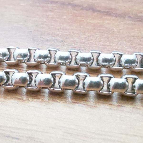 xmas gifts 5mm huge stainless steel silver tone square rolo link chain box chain necklace for mens gifts 18-32 inch
xmas gifts 5mm huge stainless steel silver tone square rolo link chain box chain necklace for mens gifts 18-32 inch