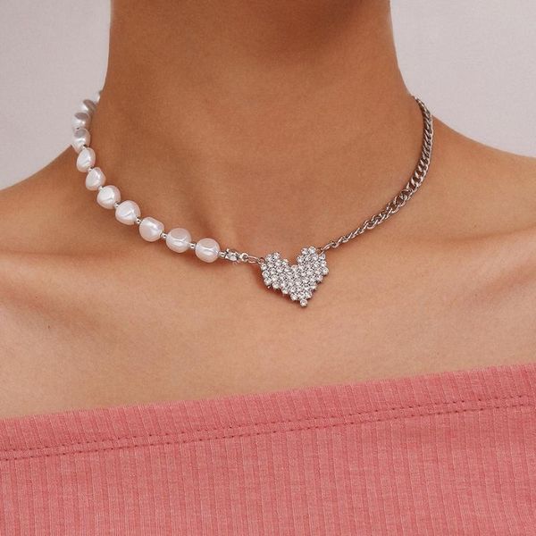 vintage chain women necklace baroque pearl beads silver color goth chain link choker sweet buling crystal heart pedant necklace
vintage chain women necklace baroque pearl beads silver color goth chain link choker sweet buling crystal heart pedant necklace