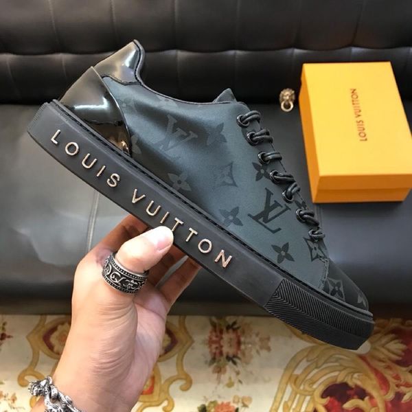 leather men's casual shoes, round head wild shoes, with original packaging shoe box delivery, yardage: 38-44, Black
leather men's casual shoes, round head wild shoes, with original packaging shoe box delivery, yardage: 38-44, Black