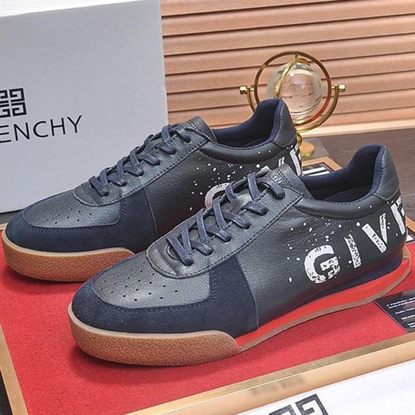 men shoes leather big size luxury chaussures pour hommes casual shoes for men with original box footwears zapatos de hombre vintage gv695 
men shoes leather big size luxury chaussures pour hommes casual shoes for men with original box footwears zapatos de hombre vintage gv695