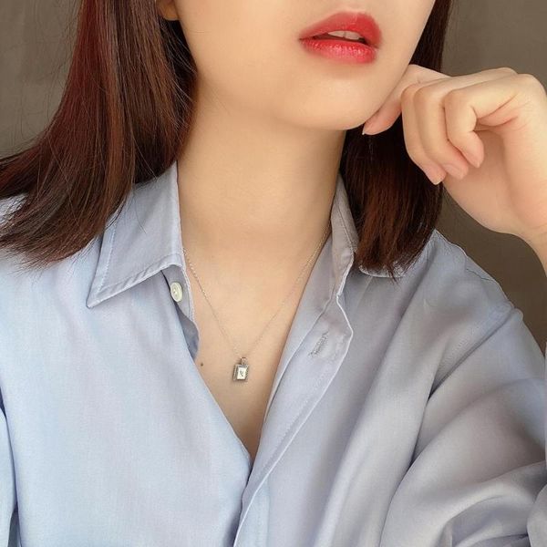 new 925 sterling silver necklace fashion round coin totem eye/pray jesus/rectangle letter necklace personality woman girl jewelr
new 925 sterling silver necklace fashion round coin totem eye/pray jesus/rectangle letter necklace personality woman girl jewelr