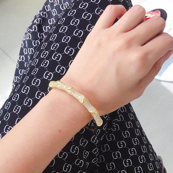 2019 new fashion full of diamond bamboo bracelet for woman copper plated three-color starting lover c style bracelet valentine's day gi, Black
2019 new fashion full of diamond bamboo bracelet for woman copper plated three-color starting lover c style bracelet valentine's day gi, Black