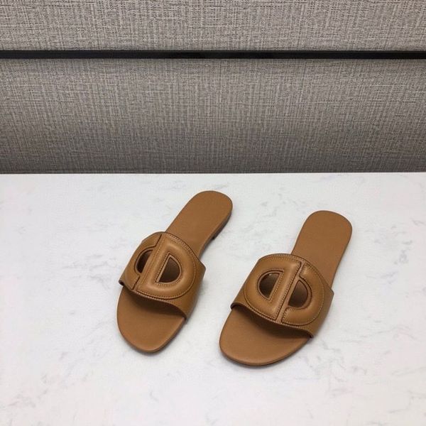 2020 high summer slides d-club mules beach indoor flat slippers women black camel blue denim white calfskin casual sandals 34-41
2020 high summer slides d-club mules beach indoor flat slippers women black camel blue denim white calfskin casual sandals 34-41