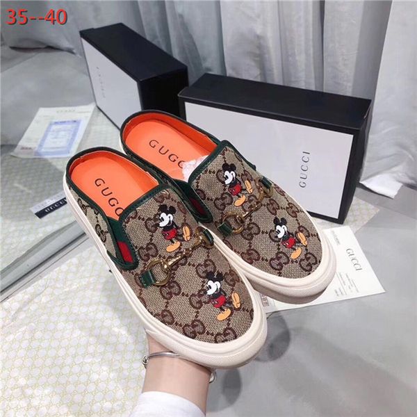 2020new designers paris slide, men, women, summer sandals, beach slide slippers, women's flip-flops, sandals, sky blue boots
2020new designers paris slide, men, women, summer sandals, beach slide slippers, women's flip-flops, sandals, sky blue boots