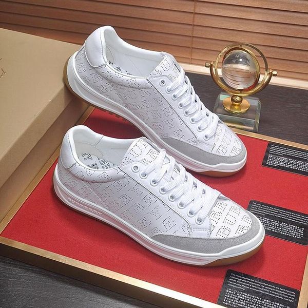 fashion shoes sneakers mens original box herren sportschuhe perforated logo leather sneaker men shoes fashion lace -up chaussures pour homme
fashion shoes sneakers mens original box herren sportschuhe perforated logo leather sneaker men shoes fashion lace -up chaussures pour homme