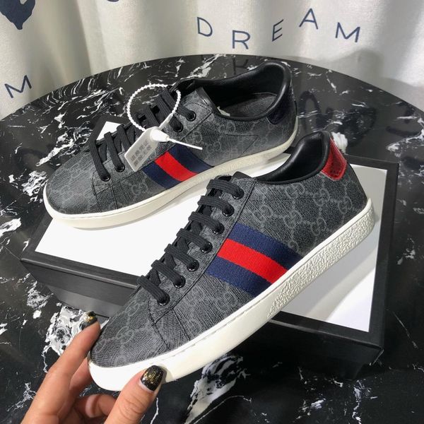 2021-2020 new trend leather casual shoes men and women outdoor sports shoes fashion personality wild party couple shoes ,size 35 -45, Black
2021-2020 new trend leather casual shoes men and women outdoor sports shoes fashion personality wild party couple shoes ,size 35 -45, Black