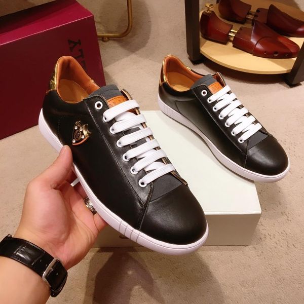 2020j limited edition men's daily black and white casual sports shoes, fashionable and comfortable outdoor running men's shoes, si
2020j limited edition men's daily black and white casual sports shoes, fashionable and comfortable outdoor running men's shoes, si