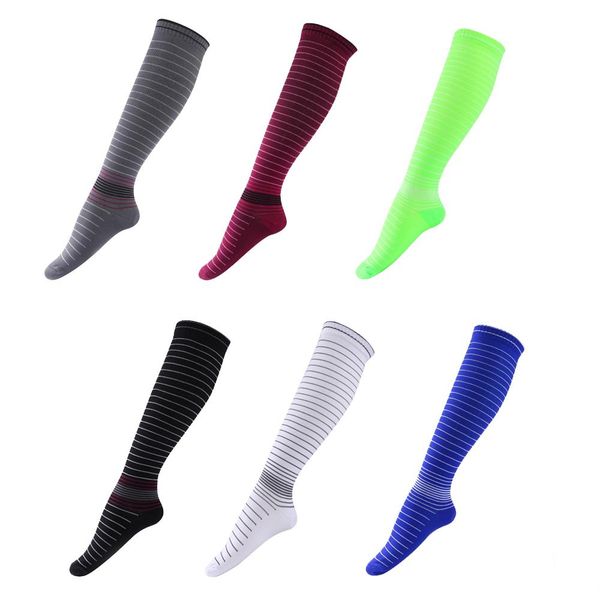 david angie men women compression socks anti fatigue leg support knee high breathable medical grade stocking 15-20mmhg kg-38, Black
david angie men women compression socks anti fatigue leg support knee high breathable medical grade stocking 15-20mmhg kg-38, Black