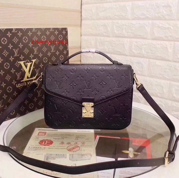 luxury leather fashion crossbody women handbag shoulder messenger chain clutch leather hand bags - 1158
luxury leather fashion crossbody women handbag shoulder messenger chain clutch leather hand bags - 1158