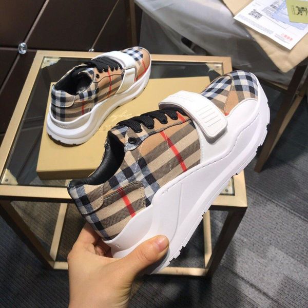 2020re new men's comfortable casual shoes boarding travel outdoor adventure shoes all-match trend shoes original box delivery, Black
2020re new men's comfortable casual shoes boarding travel outdoor adventure shoes all-match trend shoes original box delivery, Black