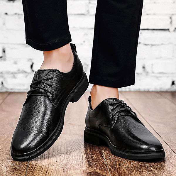 leisure zapatos man fashion formal bussiness oxford male new summer 2020 hombre lather leather shoes flat moccasins mens de, Black
leisure zapatos man fashion formal bussiness oxford male new summer 2020 hombre lather leather shoes flat moccasins mens de, Black