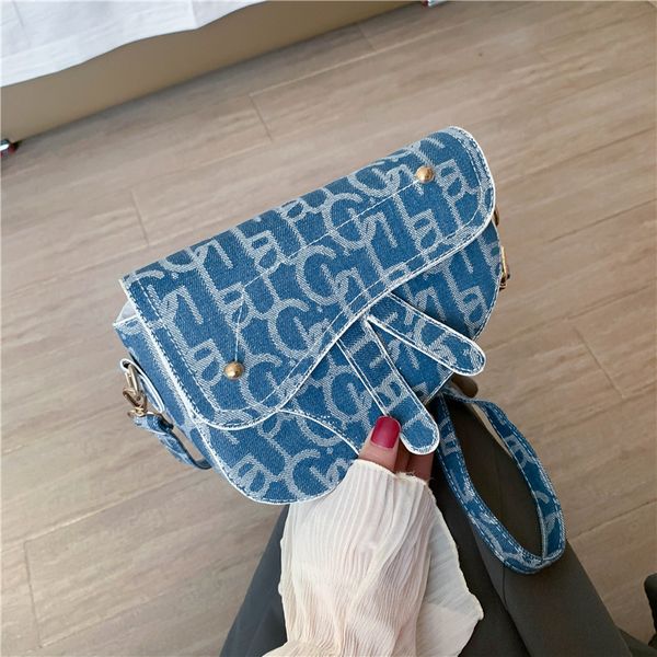 contrast color leather crossbody bags for women 2020 travel handbag fashion simple shoulder messenger bag ladies cross body bag
contrast color leather crossbody bags for women 2020 travel handbag fashion simple shoulder messenger bag ladies cross body bag