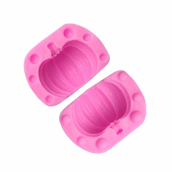 fashion halloween pumpkin style silicone mould cake decoration 3d candle diy mold 
fashion halloween pumpkin style silicone mould cake decoration 3d candle diy mold