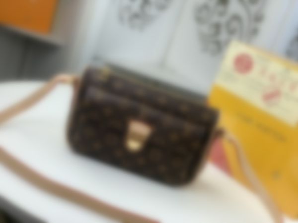fashion bags totesnew fashion bag designer handbag shoulder bag, luxury woman handbag bag, delivery 42020
fashion bags totesnew fashion bag designer handbag shoulder bag, luxury woman handbag bag, delivery 42020