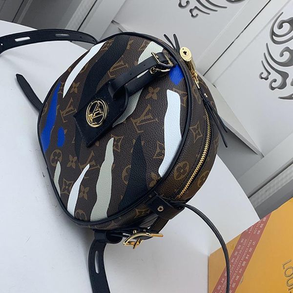 drop ship womens bag new arrival shoulder crossbody bag womens shoulder bags vintage leather lady bags with origin box
drop ship womens bag new arrival shoulder crossbody bag womens shoulder bags vintage leather lady bags with origin box