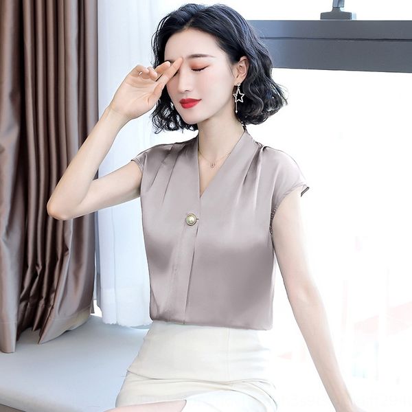 silk for t- women 2020 new silk short-sleeved t-shirt large size satin v-neck shirt fashion, White
silk for t- women 2020 new silk short-sleeved t-shirt large size satin v-neck shirt fashion, White