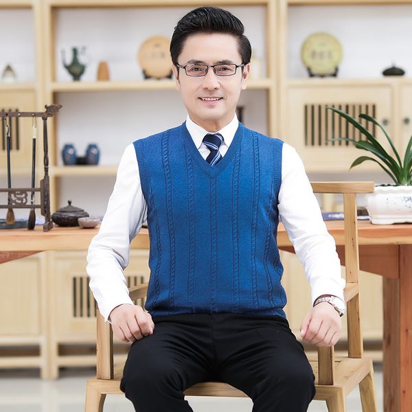 men's vests 2021 autumn male twisted wool sweater vest office man casual sleeveless pullover knit, Black;white
men's vests 2021 autumn male twisted wool sweater vest office man casual sleeveless pullover knit, Black;white