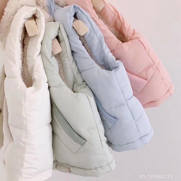 xiaodouya children's clothing 2019 new korean style boys' and girls warm children's clothing vest ' lamb feather cotton, Camo
xiaodouya children's clothing 2019 new korean style boys' and girls warm children's clothing vest ' lamb feather cotton, Camo