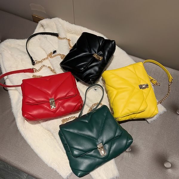 fashion chains linge women shoulder bags designer handbags luxury soft pu leather crossbody messenger bag lady small flap purses
fashion chains linge women shoulder bags designer handbags luxury soft pu leather crossbody messenger bag lady small flap purses