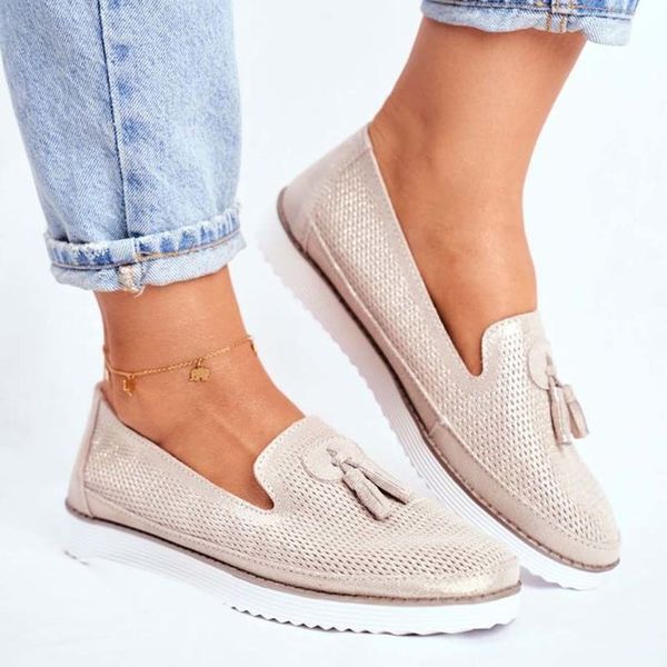ladies tassel loafers shoes women 2020 new fashion comfortable flat footwear women's platform sewing solid plus size 38-41, Black
ladies tassel loafers shoes women 2020 new fashion comfortable flat footwear women's platform sewing solid plus size 38-41, Black