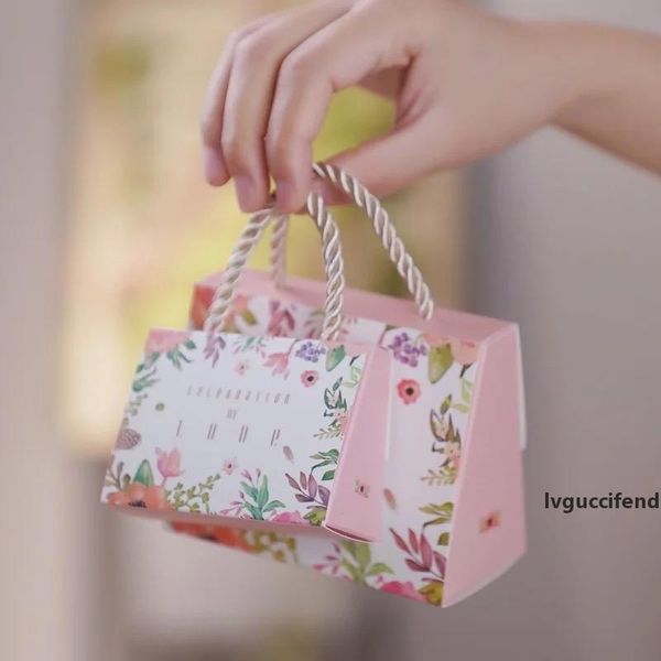 paper favor bag pink wedding packing boxes flowers gift box with handle white kraft candy package box 10pcs/lot
paper favor bag pink wedding packing boxes flowers gift box with handle white kraft candy package box 10pcs/lot