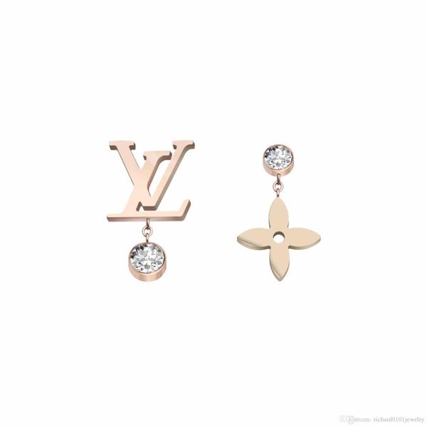 luxury designer jewelry women earrings four leaf flower earrings stainless steel silver rose gold elagant asymmetrical diamond stud, Golden;silver
luxury designer jewelry women earrings four leaf flower earrings stainless steel silver rose gold elagant asymmetrical diamond stud, Golden;silver
