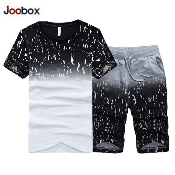 tracksuit male 2020 men clothing sportswear set fitness summer print men shorts + t shirt men's suit 2 pieces sets plus size 4xl, Gray
tracksuit male 2020 men clothing sportswear set fitness summer print men shorts + t shirt men's suit 2 pieces sets plus size 4xl, Gray
