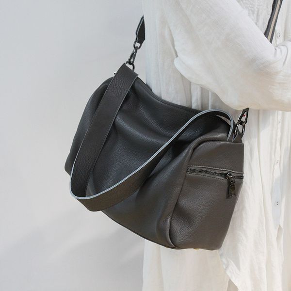 2020 casual soft genuine leather bag female handbags boston style large solid shoulder crossbody bags for women messenger bags
2020 casual soft genuine leather bag female handbags boston style large solid shoulder crossbody bags for women messenger bags