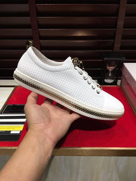 2020-2019b luxury custom leather men's outdoor casual shoes, fashion wild sports shoes, original box packaging, size: 38-4
2020-2019b luxury custom leather men's outdoor casual shoes, fashion wild sports shoes, original box packaging, size: 38-4