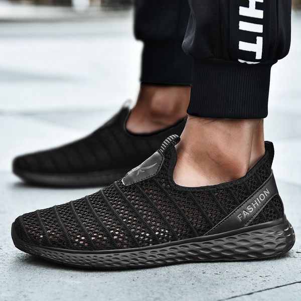 2020 man sport sneaker breathable mesh male outdoor flat walking driving footwear summer shoes new mens running shoes size 37-48
2020 man sport sneaker breathable mesh male outdoor flat walking driving footwear summer shoes new mens running shoes size 37-48