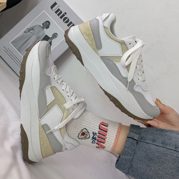 leader show 2020 spring sneakers outdoor woman walking shoes breathable sport shoes soft women sneaker athletic zapatos de mujer
leader show 2020 spring sneakers outdoor woman walking shoes breathable sport shoes soft women sneaker athletic zapatos de mujer