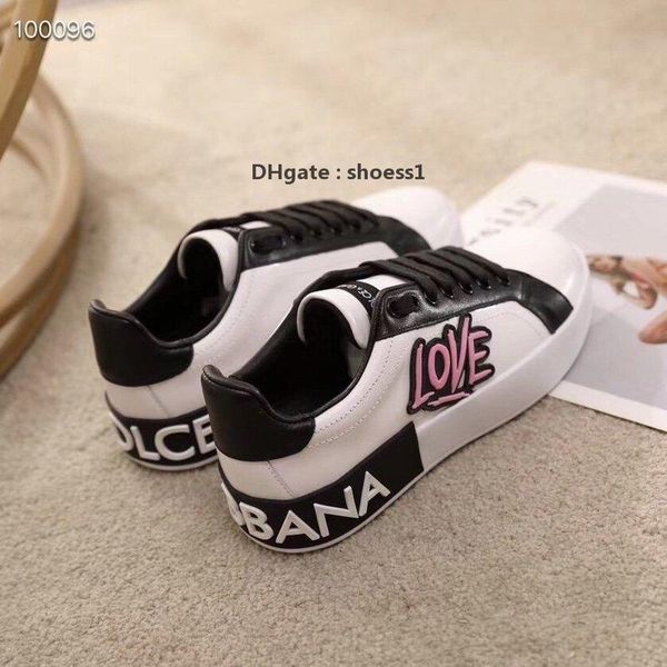 2021-2020u high -end customized men 's and women 's exquisite graffiti low -casual sports shoes ,fashionable wild couple par, Black 
2021-2020u high -end customized men 's and women 's exquisite graffiti low -casual sports shoes ,fashionable wild couple par, Black