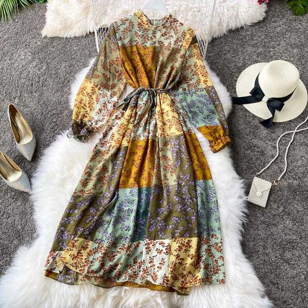 spring floral print chiffon dress women 2020 vintage hit color slim long sleeve party dress stand collar a-line long, Black;gray
spring floral print chiffon dress women 2020 vintage hit color slim long sleeve party dress stand collar a-line long, Black;gray