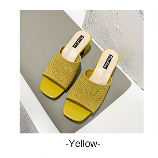 2020 summer new roman sandals and slippers mesh breathable thick heel women's sandals mature mother wear high heel slippers
2020 summer new roman sandals and slippers mesh breathable thick heel women's sandals mature mother wear high heel slippers