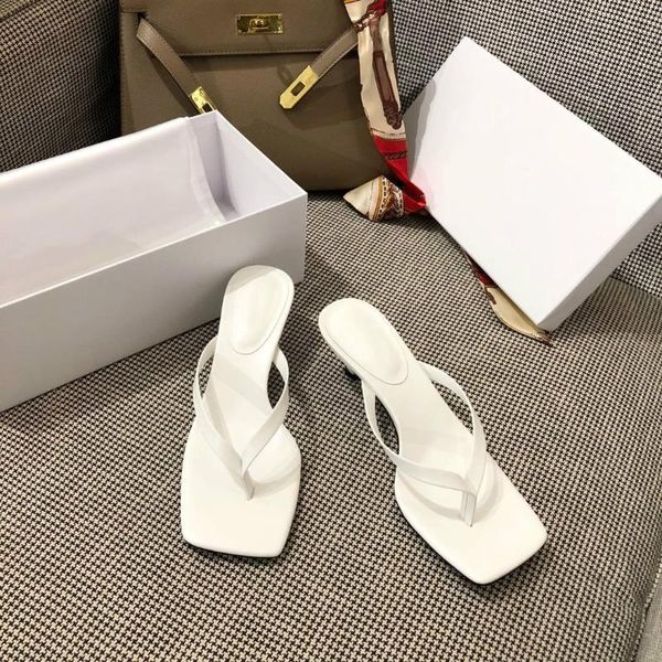 luxury женщин сандал котенок пятки площади toe flipflop кожи высокого качества streetwear fancy stilettos дизайнер sexy party ботинки, Black
luxury женщин сандал котенок пятки площади toe flipflop кожи высокого качества streetwear fancy stilettos дизайнер sexy party ботинки, Black
