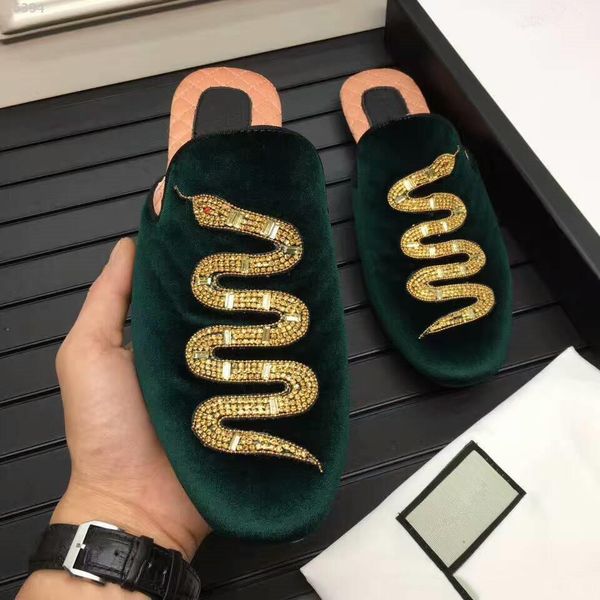 2017 new style genuine leather with animal prints in the shoes black color you can choice
2017 new style genuine leather with animal prints in the shoes black color you can choice