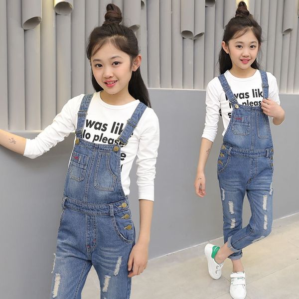6cobo clothing 2020 spring and autumn new girls' hole denim suspender pants sling children's wear sling middle and large children, Blue
6cobo clothing 2020 spring and autumn new girls' hole denim suspender pants sling children's wear sling middle and large children, Blue