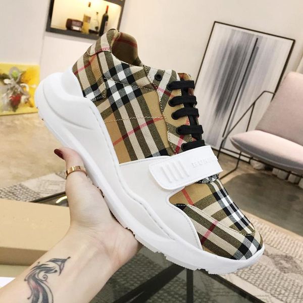 2020 fashion sneakers mens large size chaussures pour hommes vintage check cotton sneaker luxury mens shoes casual zapatos de hombre lace up
2020 fashion sneakers mens large size chaussures pour hommes vintage check cotton sneaker luxury mens shoes casual zapatos de hombre lace up