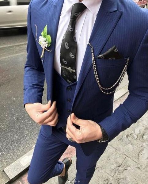 stripe men suits slim fit wedding groom tuxedos costume homme suit prom mariage 3 pcs terno masculino (jacket+pants+vest), White;black
stripe men suits slim fit wedding groom tuxedos costume homme suit prom mariage 3 pcs terno masculino (jacket+pants+vest), White;black