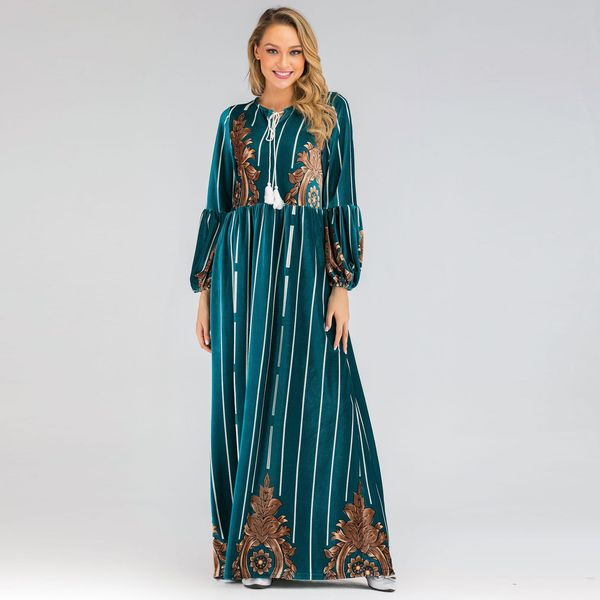 new arrival autumn winter velvet floral print dress long sleeve crew neck ladies maxi dress, White;black
new arrival autumn winter velvet floral print dress long sleeve crew neck ladies maxi dress, White;black
