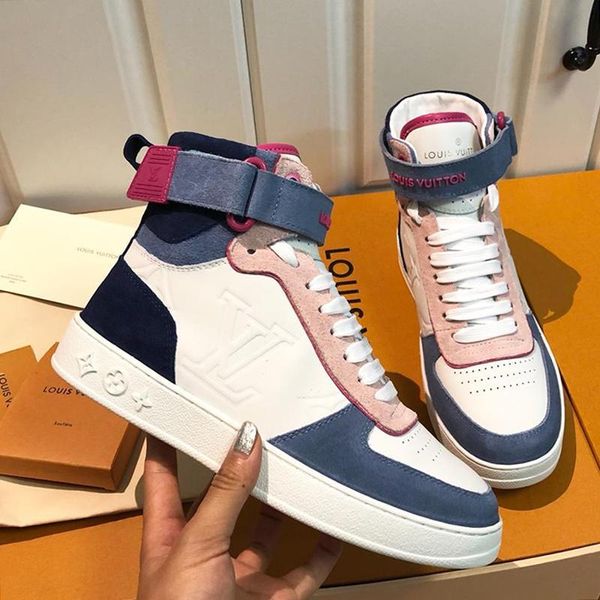 luxury men casual shoes fashion sneakers breathable outdoor sneakers scarpe da uomo luxury mens shoes boombox sneaker boot chaussures
luxury men casual shoes fashion sneakers breathable outdoor sneakers scarpe da uomo luxury mens shoes boombox sneaker boot chaussures