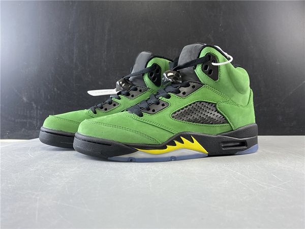 with box 2020 new mens basketball shoes sneakers oregon green black 3m reflective for men sports shoes size us7-13
with box 2020 new mens basketball shoes sneakers oregon green black 3m reflective for men sports shoes size us7-13