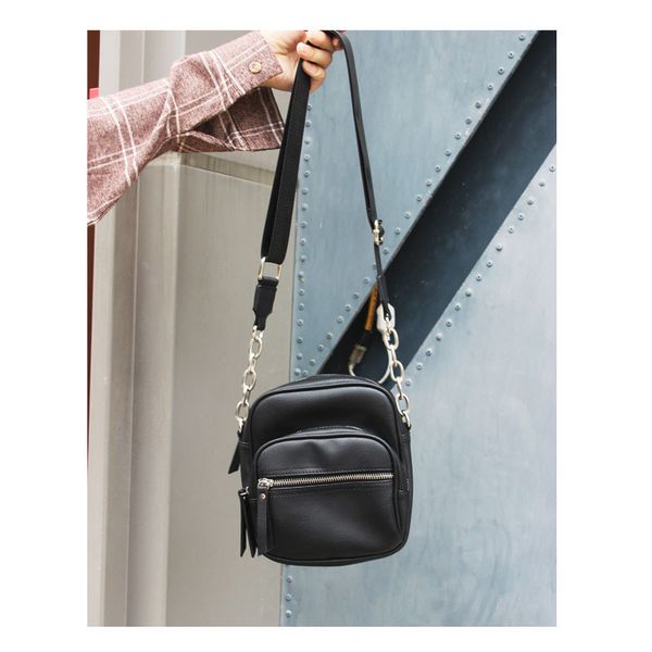 casual crossbody bags for women 2020 chest bag pu leather shoulder bags female travel phone purse girl messenger zipper pack
casual crossbody bags for women 2020 chest bag pu leather shoulder bags female travel phone purse girl messenger zipper pack