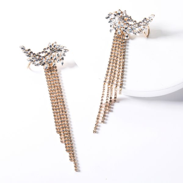exaggerated acrylic diamond claw chain full diamond long tassel earrings women's fashion super fairy earrings, Golden
exaggerated acrylic diamond claw chain full diamond long tassel earrings women's fashion super fairy earrings, Golden