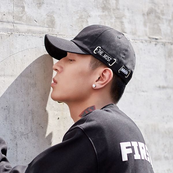 7qzig men' hip-hop sunscreen baseball hip-hop hat baseball cap korean fashion versatile sun hat black and white casual travel sunscree, Blue;gray 
7qzig men' hip-hop sunscreen baseball hip-hop hat baseball cap korean fashion versatile sun hat black and white casual travel sunscree, Blue;gray