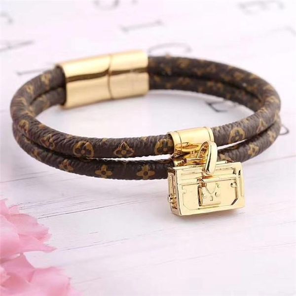 2020 popular fashion leather bracelet with metal letters, men and women 316l titanium steel bracelet jewelry
2020 popular fashion leather bracelet with metal letters, men and women 316l titanium steel bracelet jewelry