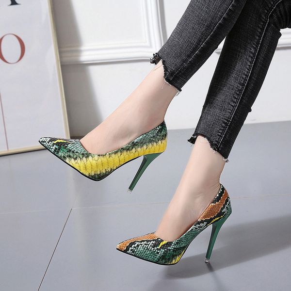 big size 34-42 stiletto heels women pumps red pointed plaid shoes women shallow high thin heels 2020 party wedding shoes, Black
big size 34-42 stiletto heels women pumps red pointed plaid shoes women shallow high thin heels 2020 party wedding shoes, Black