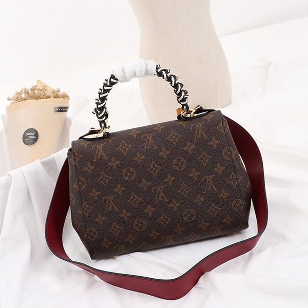 new arrival vintage women bag leather shoulder small flap crossbody handbags lady handle tote messenger bags fast delivery
new arrival vintage women bag leather shoulder small flap crossbody handbags lady handle tote messenger bags fast delivery