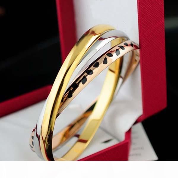 there is no seam in the gold bracelet of the three rings of leopard print bracelet, Black
there is no seam in the gold bracelet of the three rings of leopard print bracelet, Black